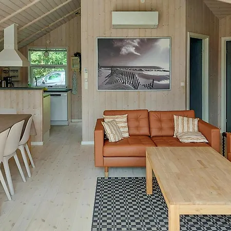 Lovely In With Kitchen Holiday home *